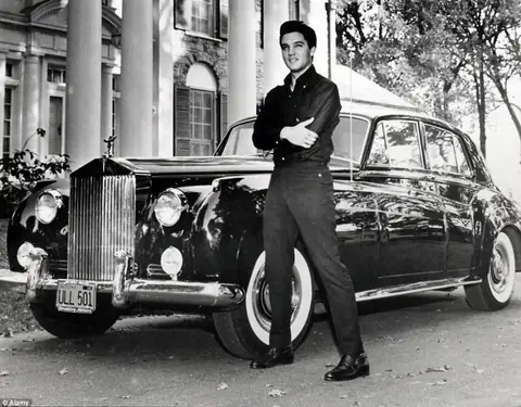 5 Amazing Cars in Elvis Presley’s Collection