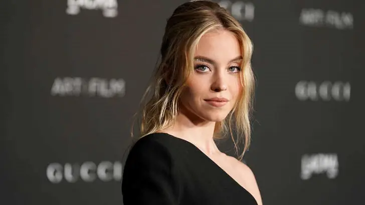 Where did Sydney Sweeney go to college?