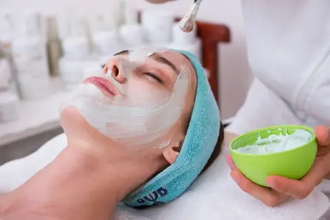 Why ‘Beauty Addict’ Women Spend Thousands on Beauty Products