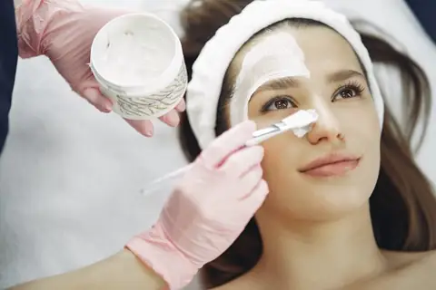 How To Take Care Of Your Skin During Humid & Hot Climate?