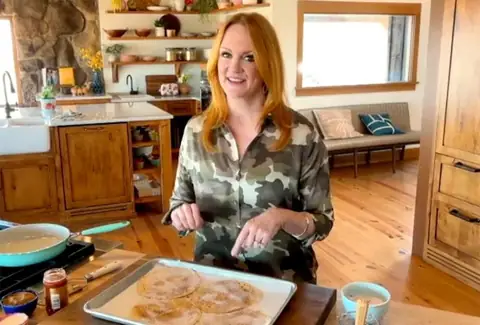 The Real Reason Behind Ree Drummond Stepping Out of the 50 Years Old Home to A “Smaller House”