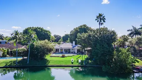 Burning All Bridges – A-Rod Sells His Lakeside Miami Home For $6.3 Million