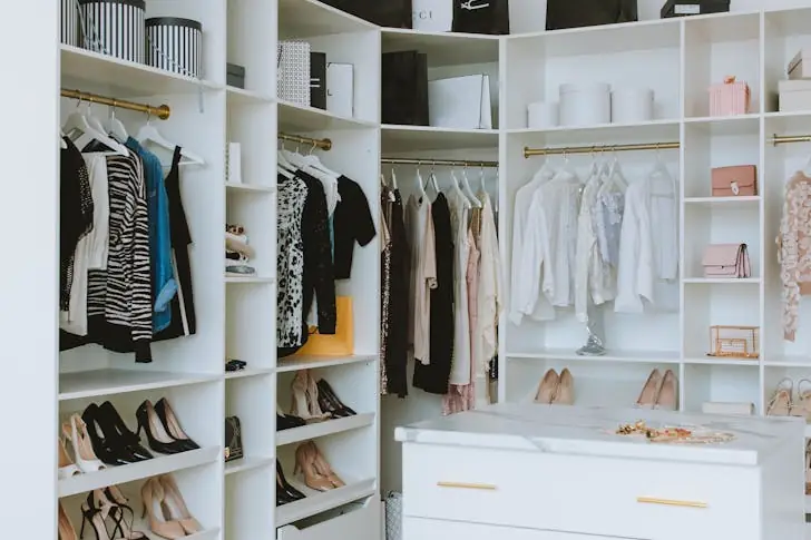 How to create a timeless wardrobe that blends classic pieces with trendy styles.