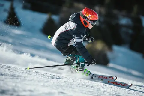 Lindsey Vonn Says She’s Still ‘Friends’ with Tiger Woods After Split: ‘I’m Happy’ He’s ‘Healthy’