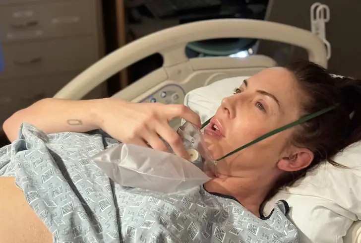 Whitney Cummings posted a picture of herself in a hospital room