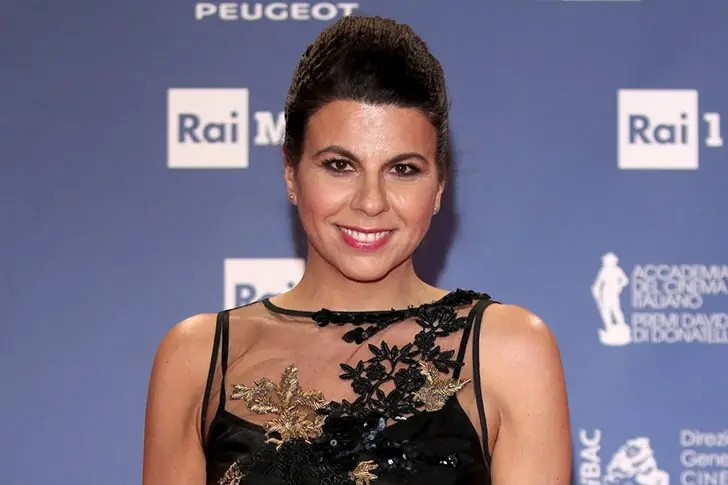Geppi Cucciari – circa $ 300.000 ogni anno